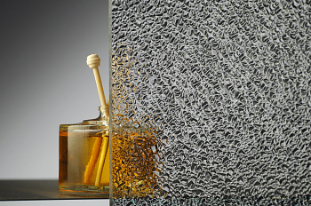 Монолитный Полистирол Plazgal 2,0 мм 1800x1200 мм прозрачный Колотый лёд